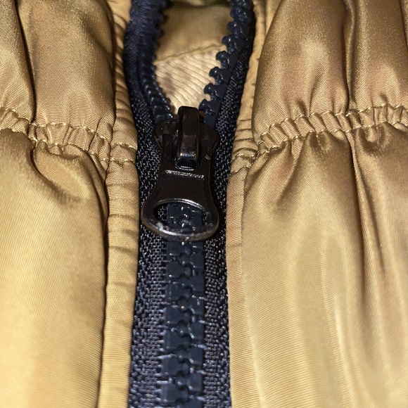 Calvin Klein Vest - Picture 4 of 4